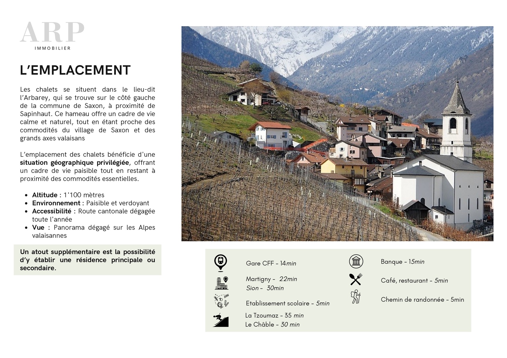 Vue sur Saxon et les vignobles valaisans